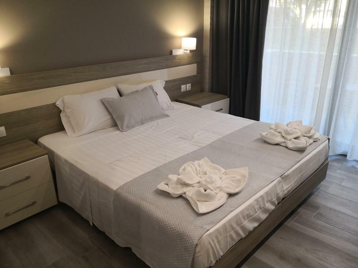Riviera Olympus Gods Otel Paralía Dış mekan fotoğraf