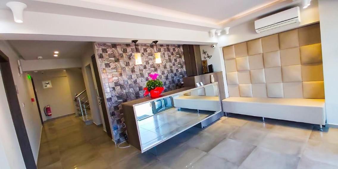 Riviera Olympus Gods Otel Paralía Dış mekan fotoğraf